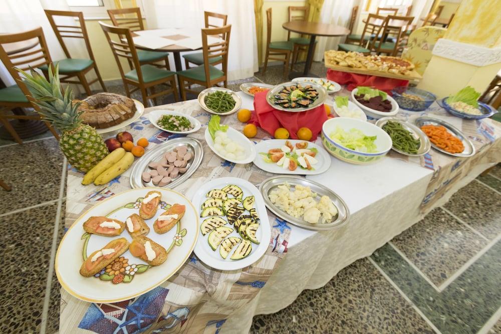 Hotel Giannella Rimini Eksteriør bilde
