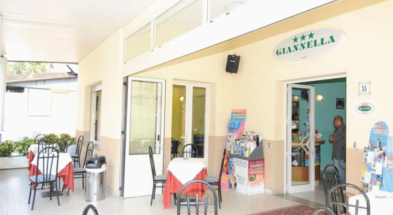 Hotel Giannella Rimini Eksteriør bilde