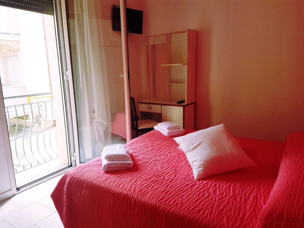 Hotel Giannella Rimini Eksteriør bilde